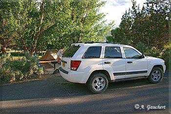 Unser Platz für Zelt und Grand Cherokee